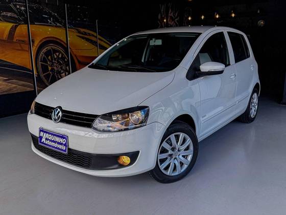VOLKSWAGEN FOX 1.0 MI TREND 8V FLEX 2P MANUAL VOLKSWAGEN FOX 1.0 MI TREND 8V FLEX 2P MANUAL